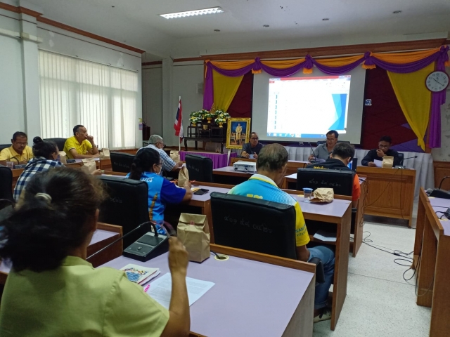 ประชุมคณะกรรมการขับเคลื่อนเพื่อจัดตั้งโรงเรียนผู้สูงอายุ