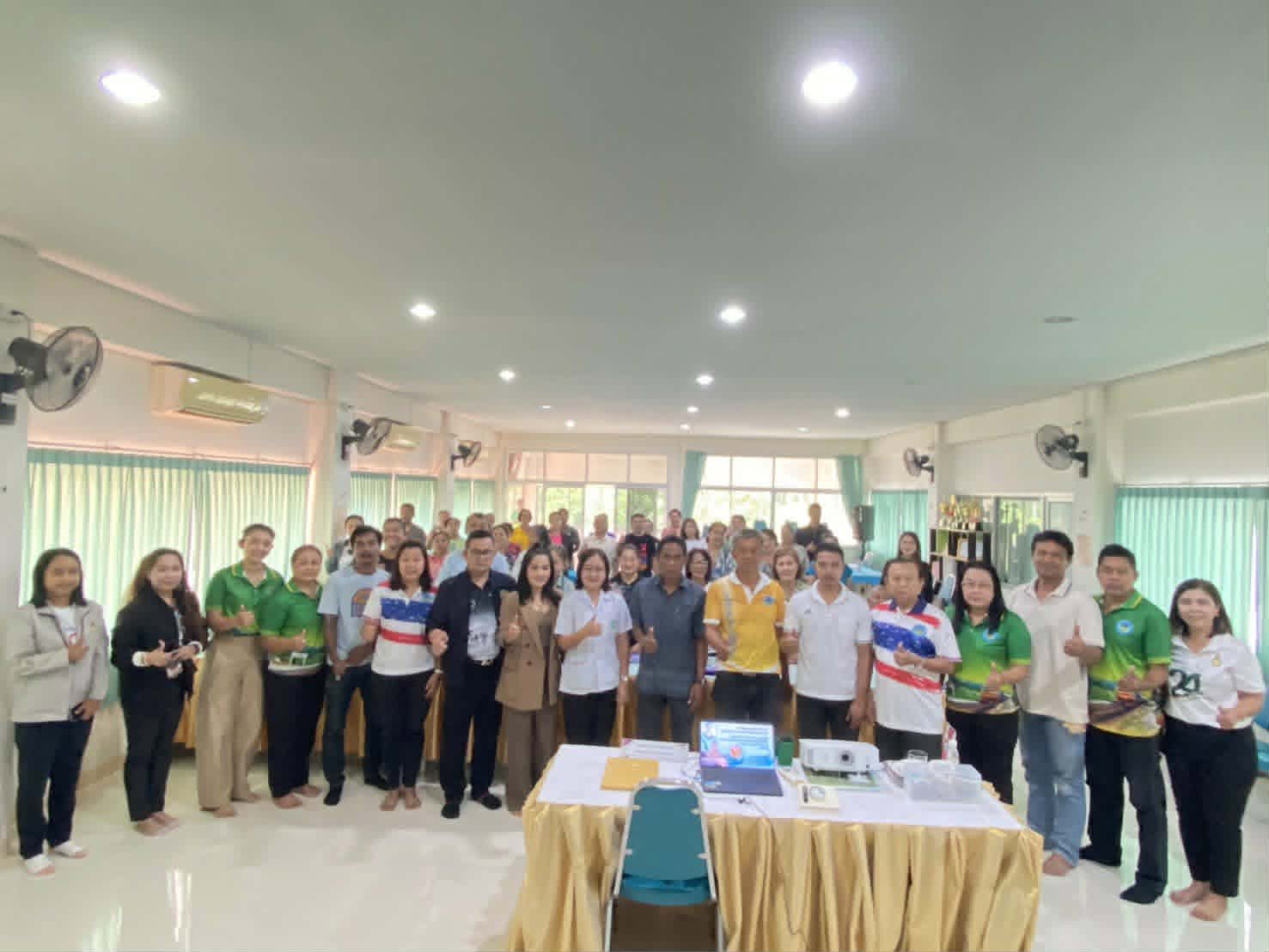 วันที่  27  พฤษภาคม  2569  เทศบาลตำบลไม้เรียง ร่วมกับกองทุนสุขภาพเทศบาลตำบลไม้เรียง